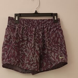Nike Girls Plum Patterned Athletic Shorts with Lime Swoosh